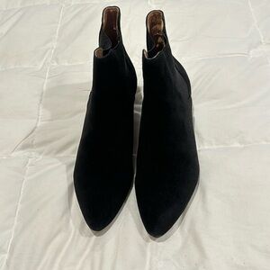 Black Swede Booties with kitten heals, good condition, size 8 1/2, worn once.